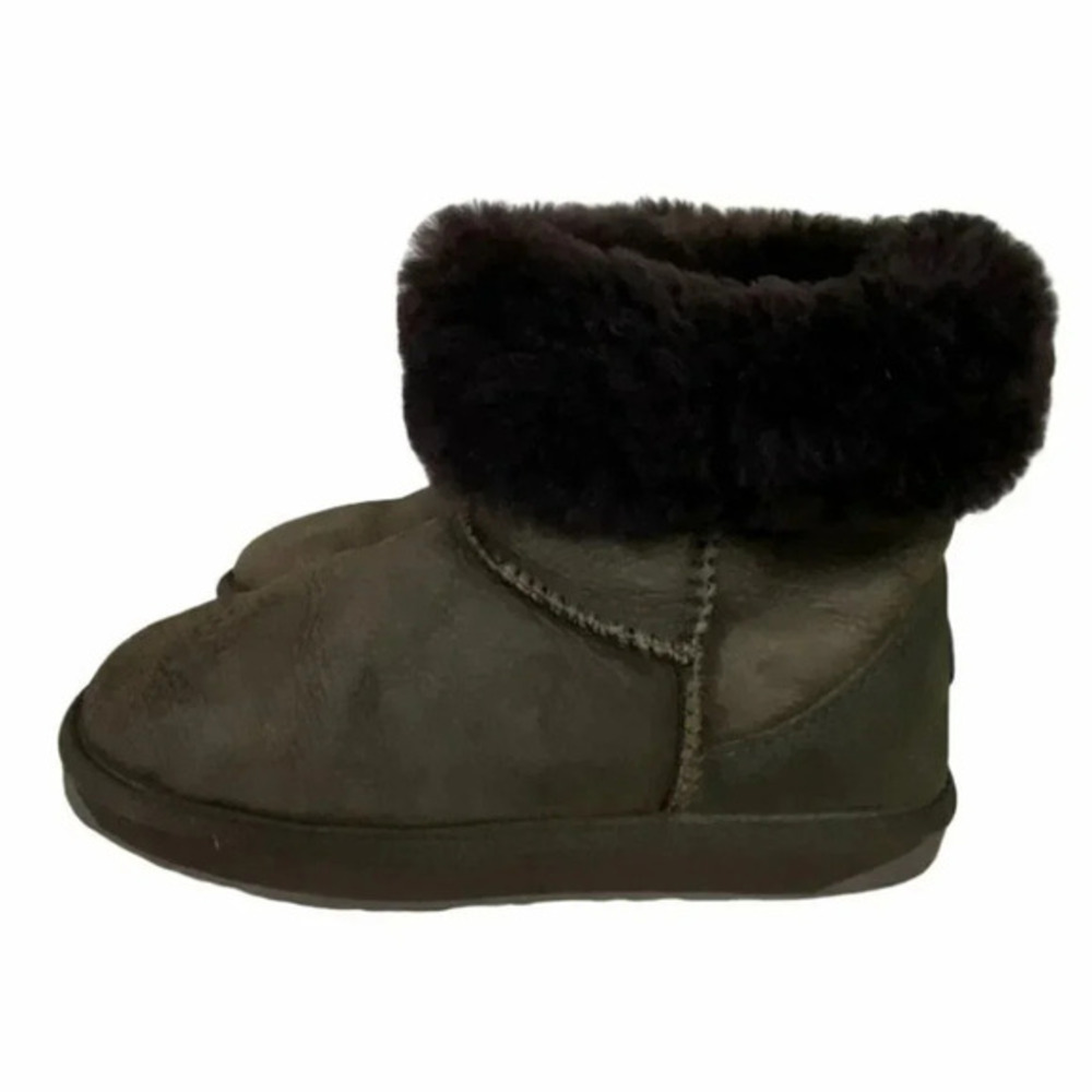 EMU womens 8 Stinger low brown suede‎ boots